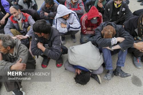 جمع آوری ۹۰ معتاد متجاهر در طرح امنیت محله محور در ری