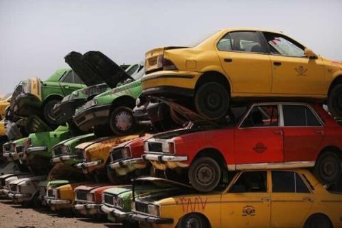 نیمی از تاکسی های پایتخت فرسوده می باشند