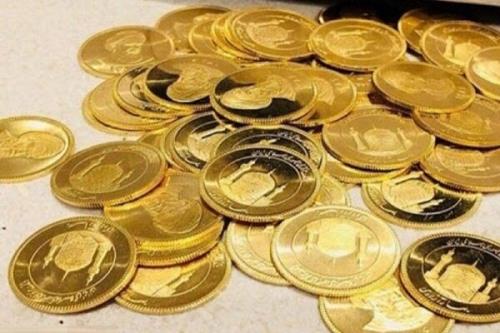 دستگیری توزیع کننده سکه های غیربانکی در میانه