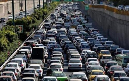 ترافیک تهران چهارشنبه ها سنگین تر است