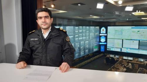 مسدودی یک لاین از بزرگراه فتح به غرب به سبب ترکیدگی لوله آب