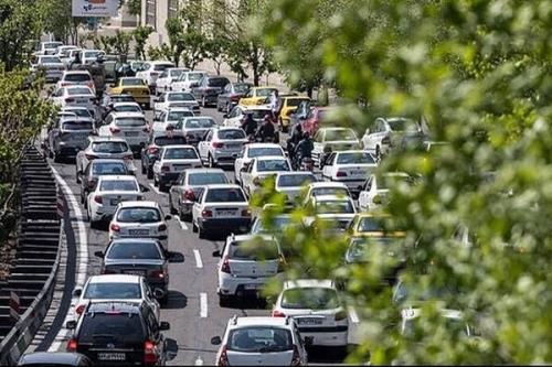 ترافیک سنگین در بعضی بزرگراه های تهران