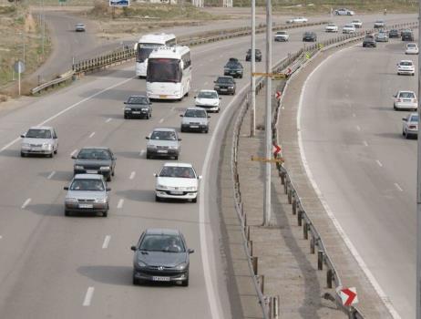 ترافیک در جاده ها همزمان با موج بازگشت مسافران نوروزی