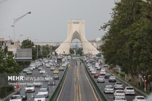 ترافیک عادی و روان در معابر و بزرگراه های پایتخت
