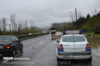 بارش برف و باران در محورهای مواصلاتی ۱۳ استان كشور